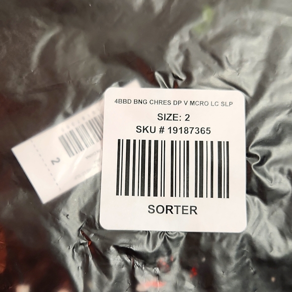 ❤️NWT VINTAGE TORRID LINGERIE WIRELESS BABYDOLL CHEMISE CHERRY PRINT STRAPPY - Picture 4 of 14